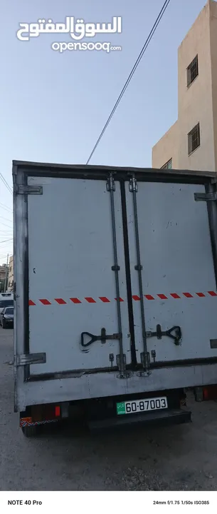 حافظة تبريد راكبة على ايسوزو وبتركب مايتي او كانتر الله يبارك نظيفة تفصيل عزل 10سم