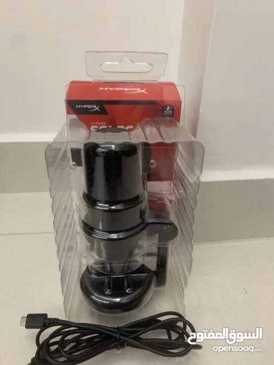 Hyperx solo cast microphone and stand