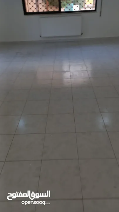بيت للايجار في عرجان