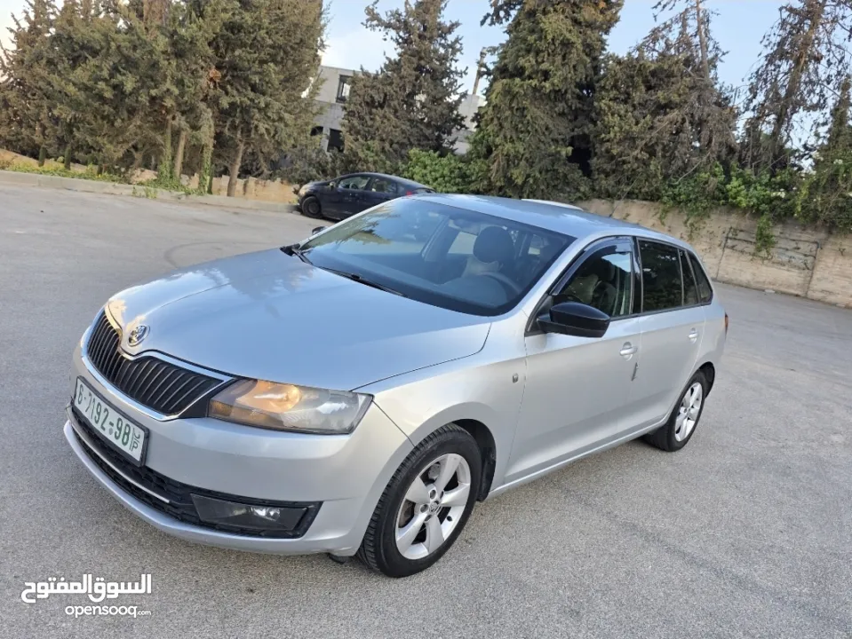 سكودا رابيد سبيس باك 2015