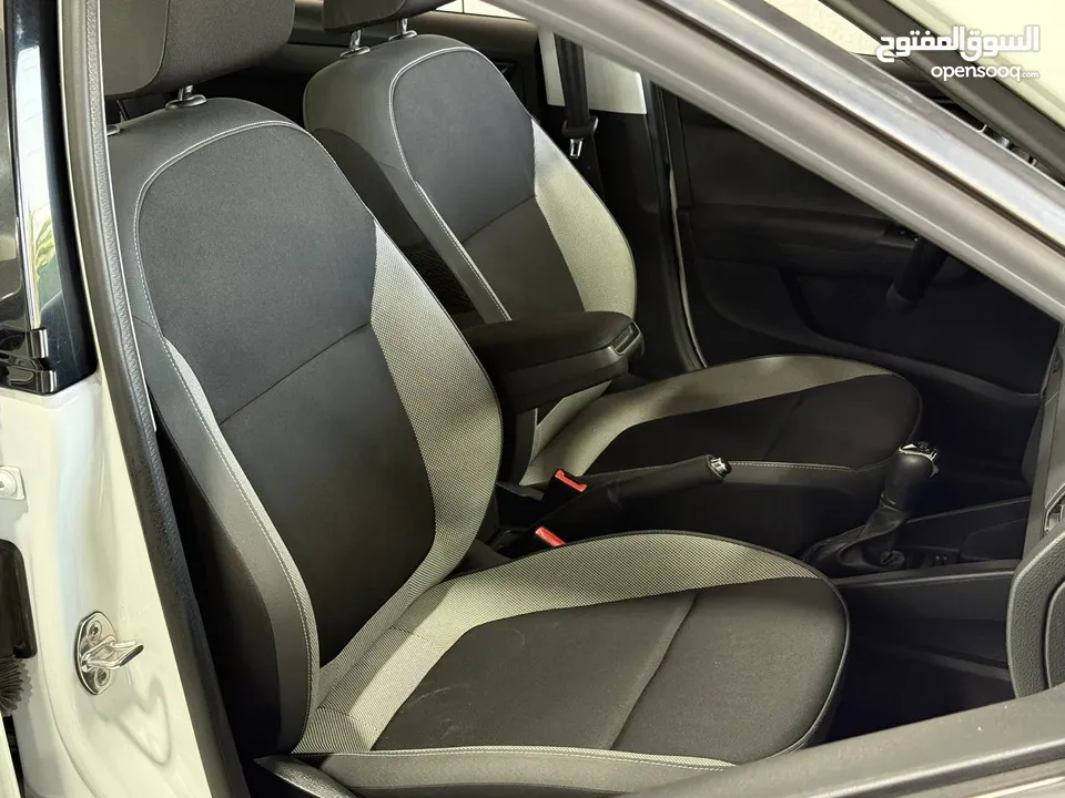 سكودا فابيا بنزين اتماتيك ترخيص 2021