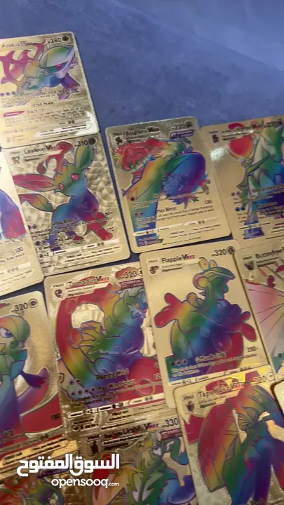 كروت بوكيمون والبومات (Pokemon cards and binders)