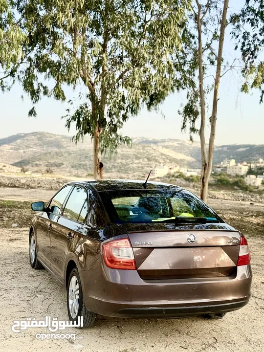 سكودا رابيد اصل برايفت ماتور 1400 بنزين جير اتومات اقتصاديه جدا وسعرر مرتب ع الكاش