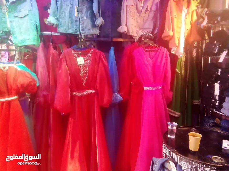بضاعة محل ألبسة كاملة البيع جديد تركي وصيني ومشغل عمان