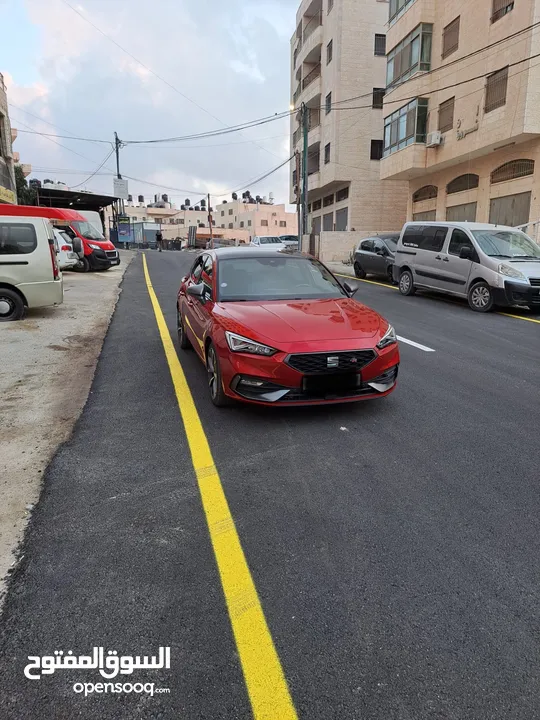 سيات ليون 2021 للبيع