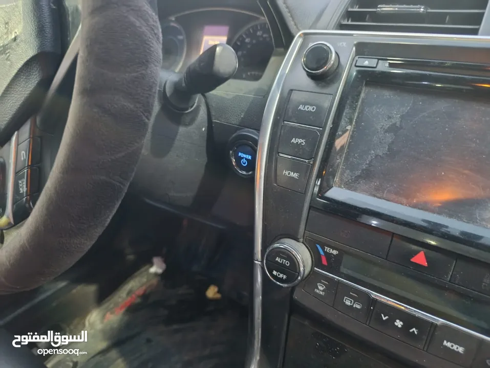 تويوتا كامري 2015 هايبرد سيارة لبيع تم تغير بطاريه من اسبوع