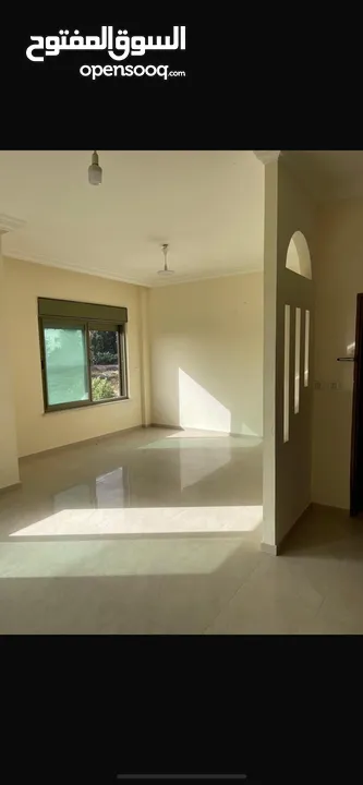 ثلاث غرف نوم غير مفروشة للايجار المصايف قرب برج فلسطين