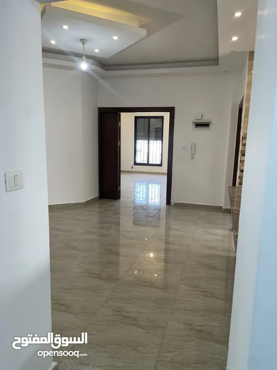 شقه للبيع ضمن ڤيلا السلط اسكان المهندسين