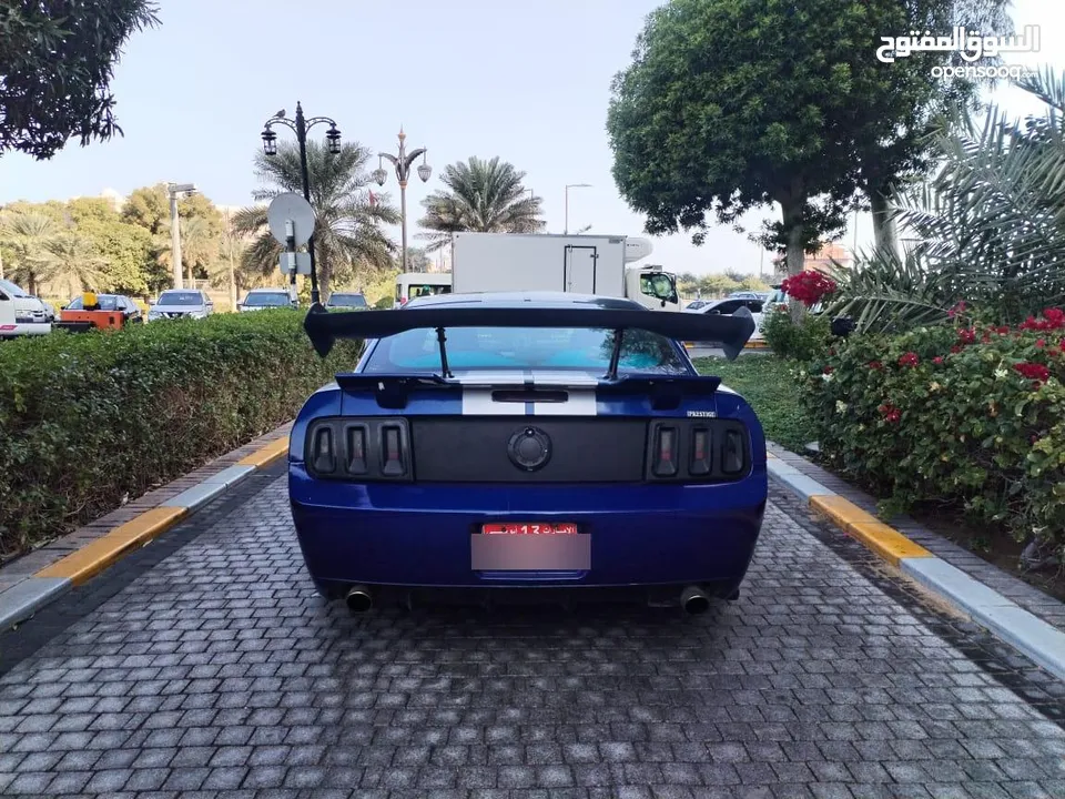 فورد موستنج 2006 GT كيت بحاله ممتازه