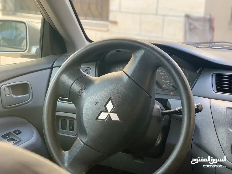 لانسر نظيف جدا لدواعي السفر lancer 1300
