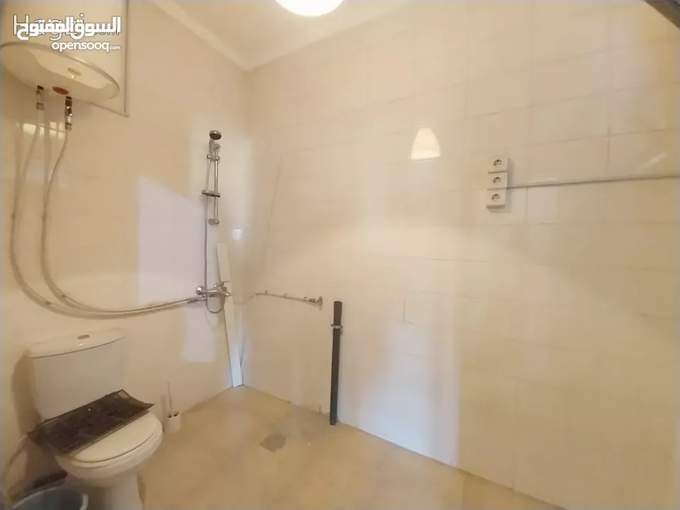 شقه للبيع في منطقه الدوار الرابع ( Property ID : 34054 )