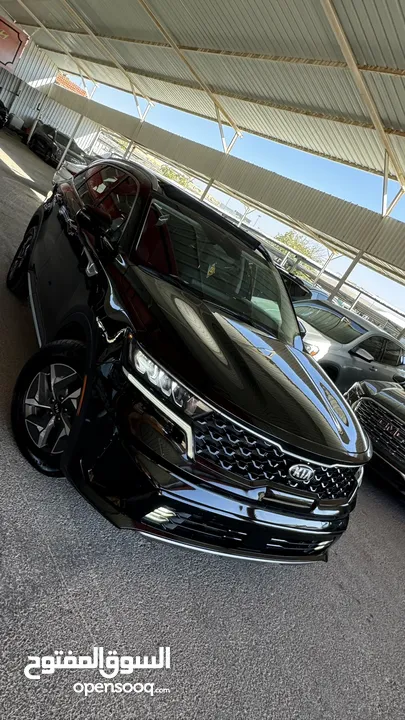 سعر بدون جمركKia sorento Hybrid 2021 ‏ سيارة لا زالت حرة