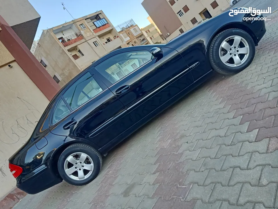 مرسيدس بنز E240 موديل 2004 استيراد سويسرا