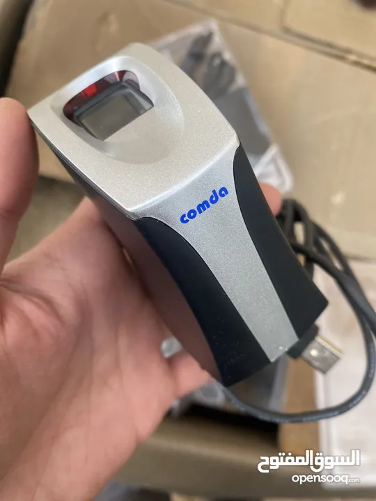 مفاتيح بصمات متوفر كمية منيحة جديد بالكرتونة