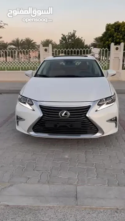 LEXUS ES 350 - GCC - 2017 - very clean car