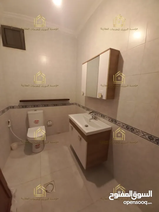 شقة طابقية - دابوق - 4نوم - 350م - ارضية - ترس - مدخل مستقل - قرب الخدمات -