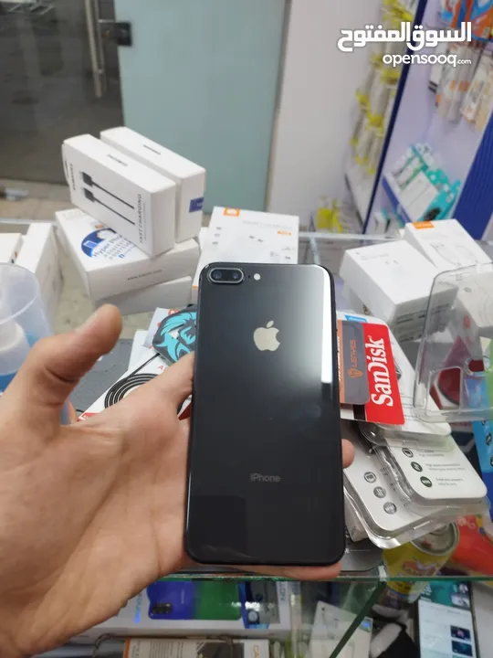 Iphone 8 plus مستخدم