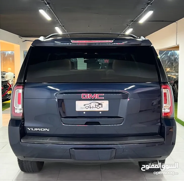 GMC YUKON SLT 2017 جي ام سي يوكن قمه في النظافه فوووول اوبشن