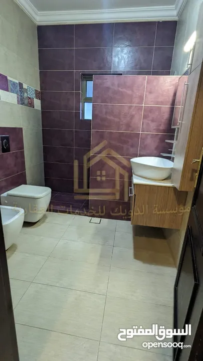 شقة فاخرة - عبدون - 4نوم 2ماستر - حديقة - ترسات - مسبح - أرقى مناطق عبدون -