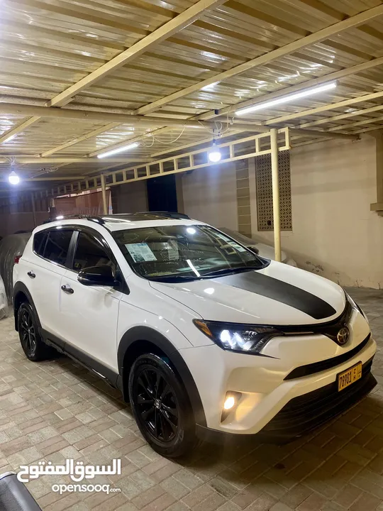 متخصص بالدقه في توفير قطع غيار تويوتا RAV4 من موديل 2014 إلى 2023 اصليه من الامارات على الضمان