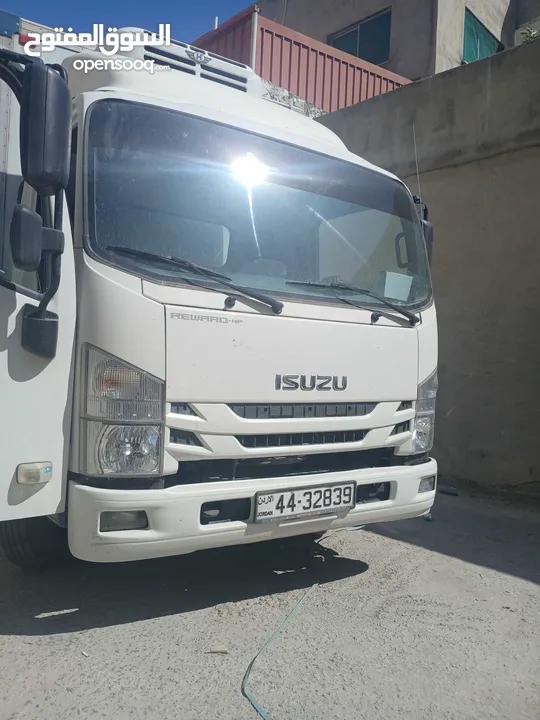 ثلاجة ايسوزو للبيع بسعر ممتاز