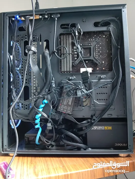 كمبيوتر جيمنغ وحش بلاداء مع rtx 3050 وتبريد مائي مغلق