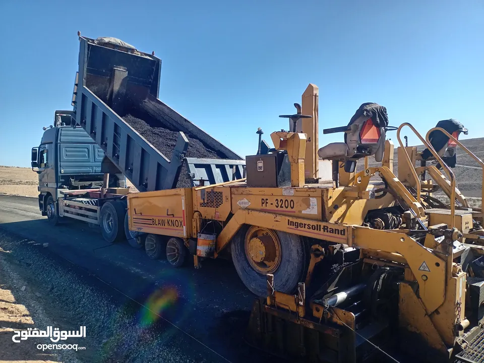 تزفيت ساحات وعزل اسطح