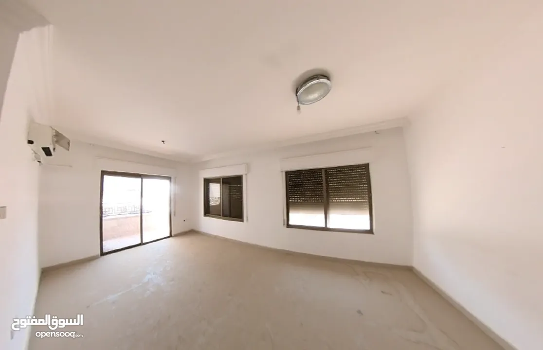 شقة للبيع في العقبة ( Property ID : 40560 )