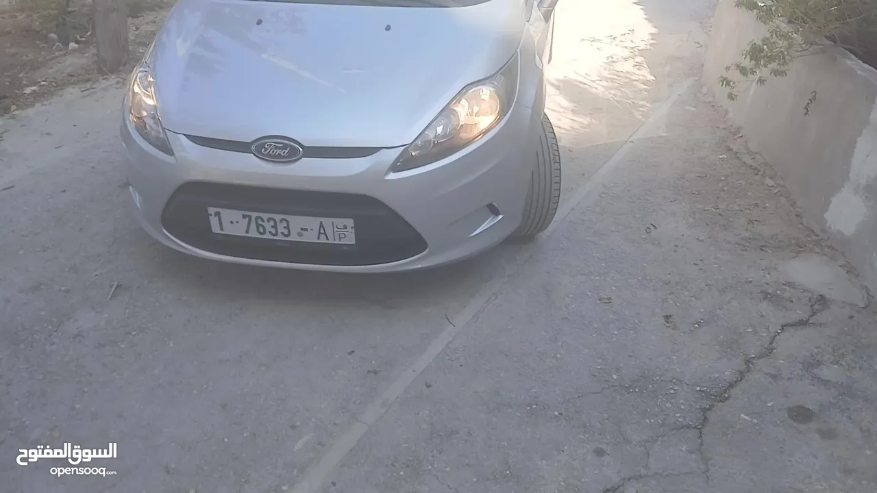 فرد فيستا للبيع 2012