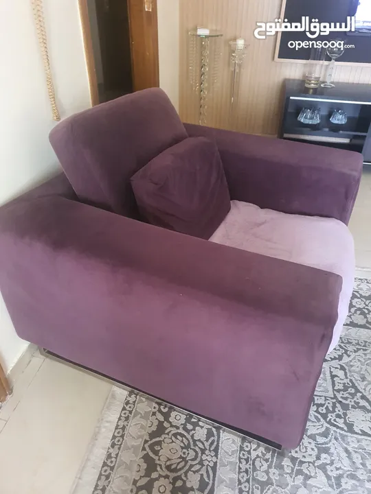 طقم كنب لون موف