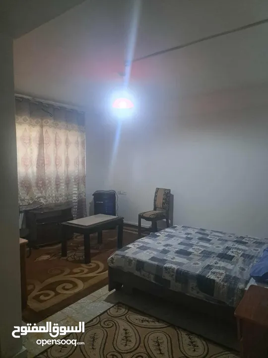 استيديوهات مفروشة شامل ماء وكهرباء وانترنت