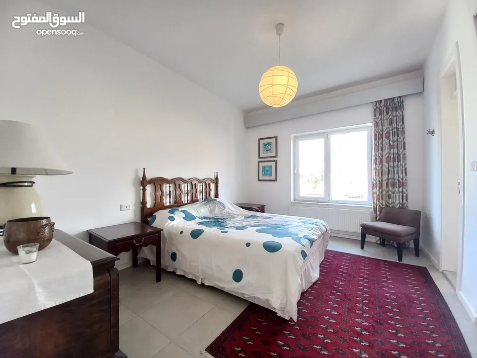 Furnished Apartment For Rent In Al Weibdeh  ( Property 36288 )-174805023
