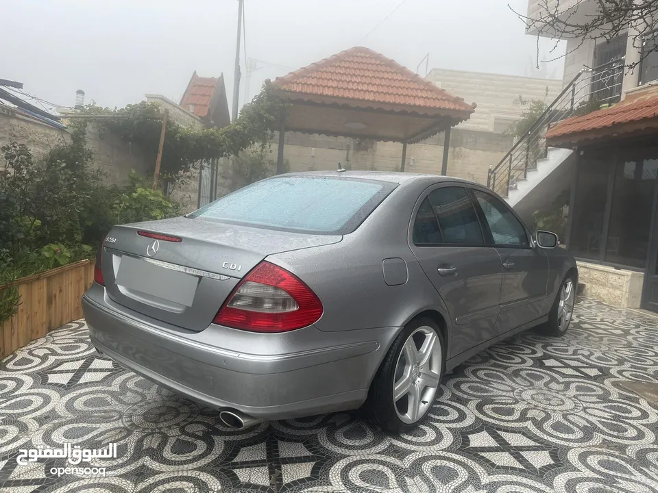 مرسيدس بنز 211 موديل 2008