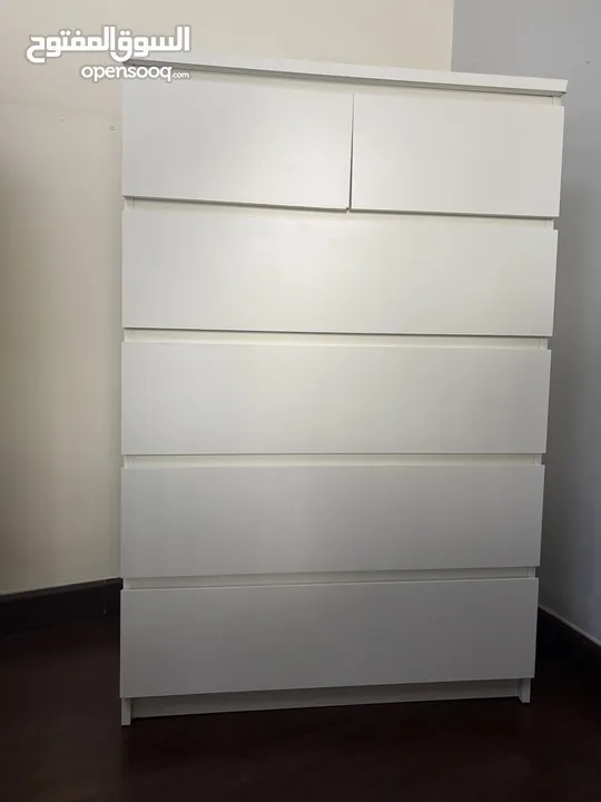 ikea room furniture, desk, drawer, mirror (غرف نوم ايكيا)