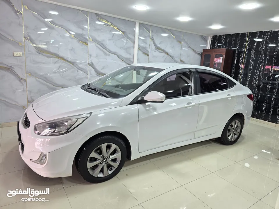 Hyundai accent 2018  موديل وترخيص 2018