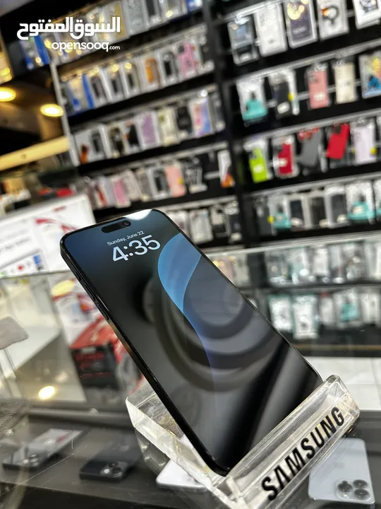15 Pro Max 256GB بطارية 95% واري امريكي esim (مش مشفر )   متوفر كل الوانه  الاجهزة نضيفة ومكفوله