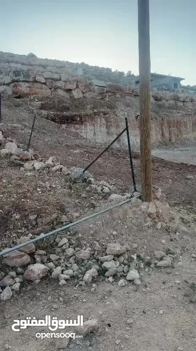 دولم أرض للبيع واصلو مياه وكهرباء بسعر مغري