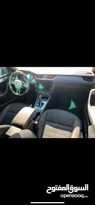 Skoda Octavia فلللللللللل مع بانوراما ب الورقه 2000 ديزل اوتوماتيك
