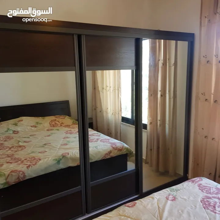شقة مع روف منفصل للبيع اعلان رقم (SL2091)