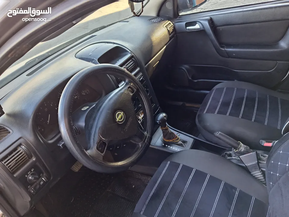 اوبيل استرا ستيشن 1999