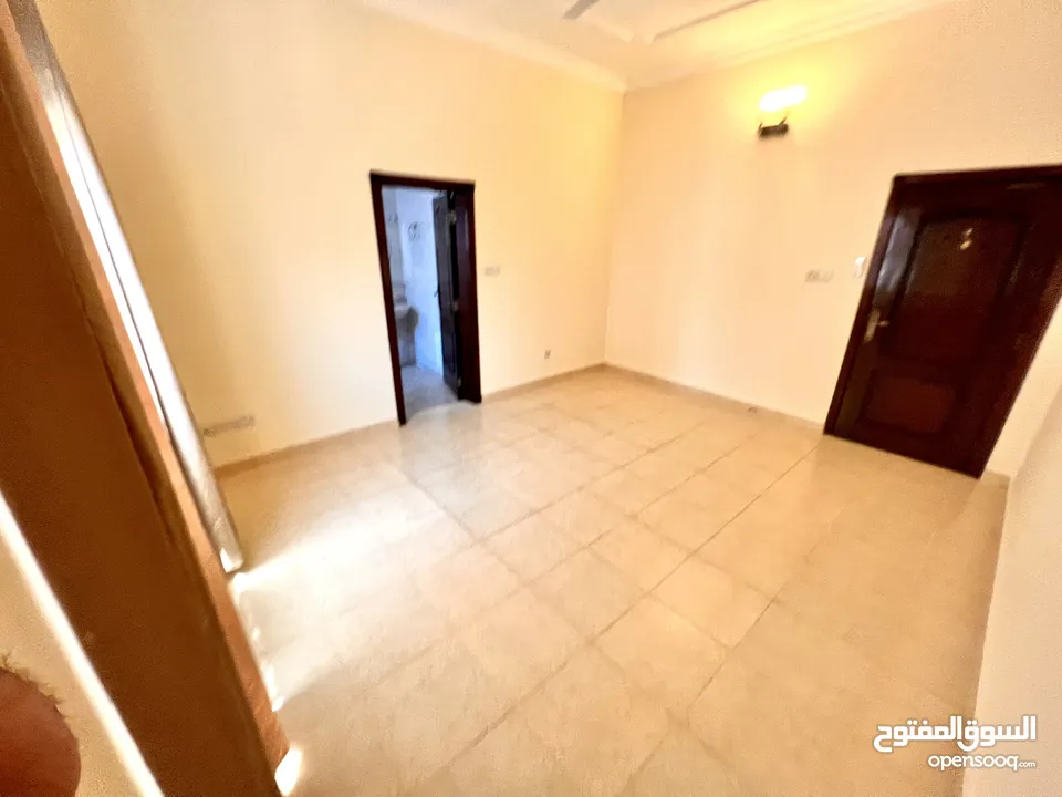 For rent in Juffair semi furnished 2bhk 200 bd