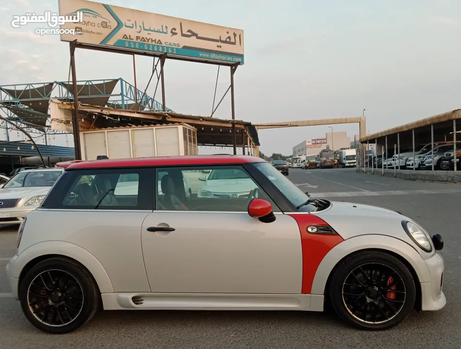 Mini Cooper V4 1.6L Model 2013