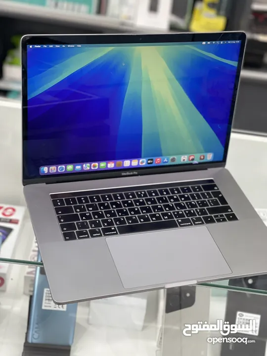 MacBook Pro 2018-2019”15