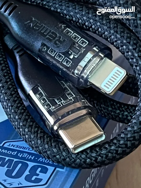 ايفون 13 pro max باللون المميز والنادر اللون الزيتي جهاز لا مفتوح ولا مصلح 256g البطاريه 87