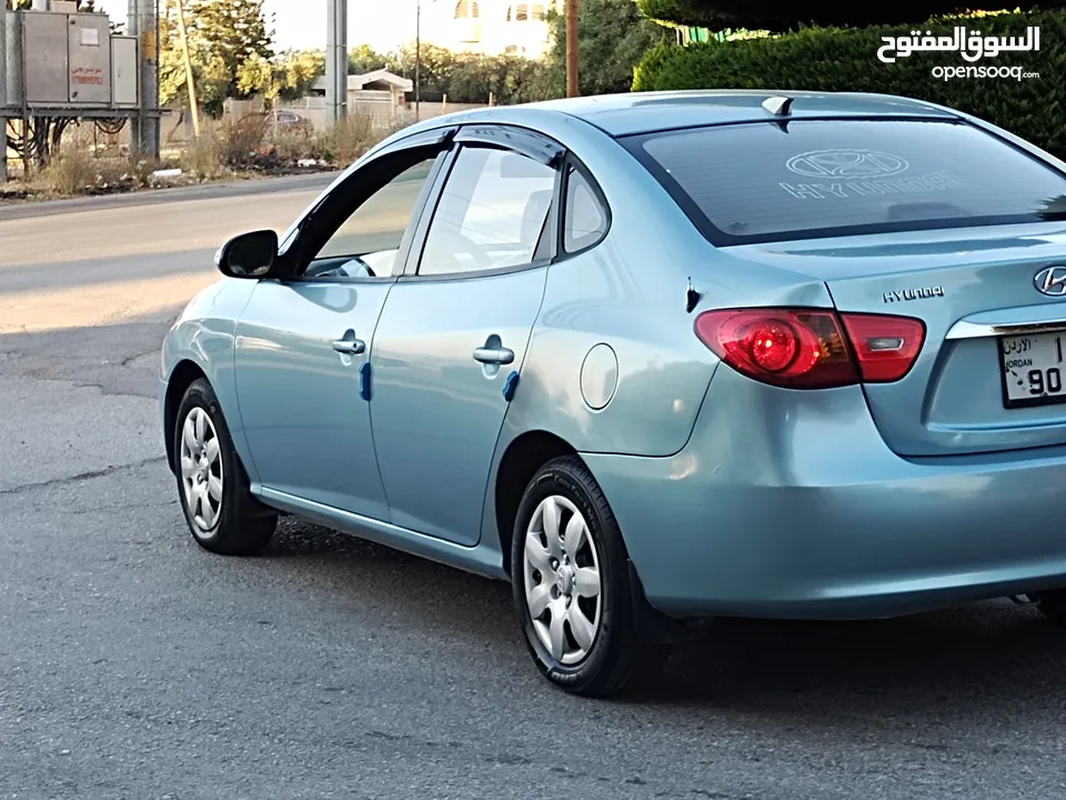 هونداي النترا HD اوتوماتيك 2011 توب نظافة بسعرررر مميززز محرك 1600cc لون ازرق سماوي