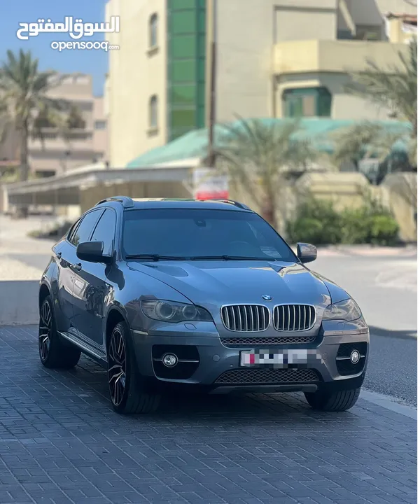 للبيع BMW X6  موديل 2010  قاطع 100.000km