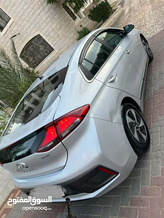 ايونك للبيع بسعر مغري 2018 بس 76999 فقط لا غير سعر حرق نار بتلاقيش بهيك سعر اوفر سيارة بالبلاد