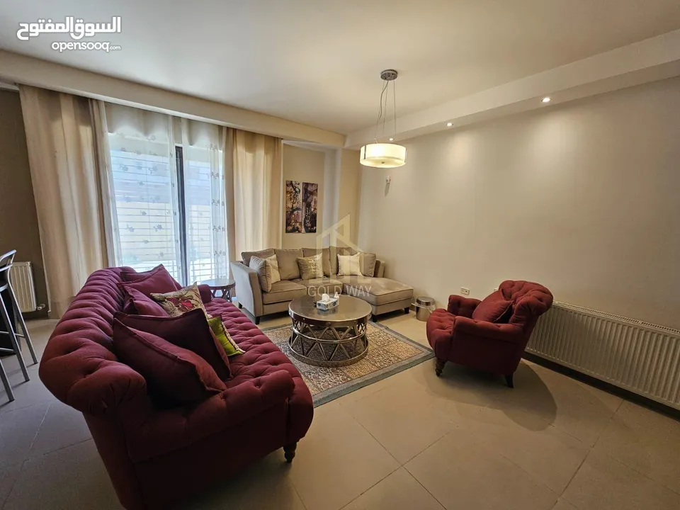 في أرقى مناطق طريق المطار شقة أرضية 200م داخلي_200م خارجي بسعر مميز / ref 9492