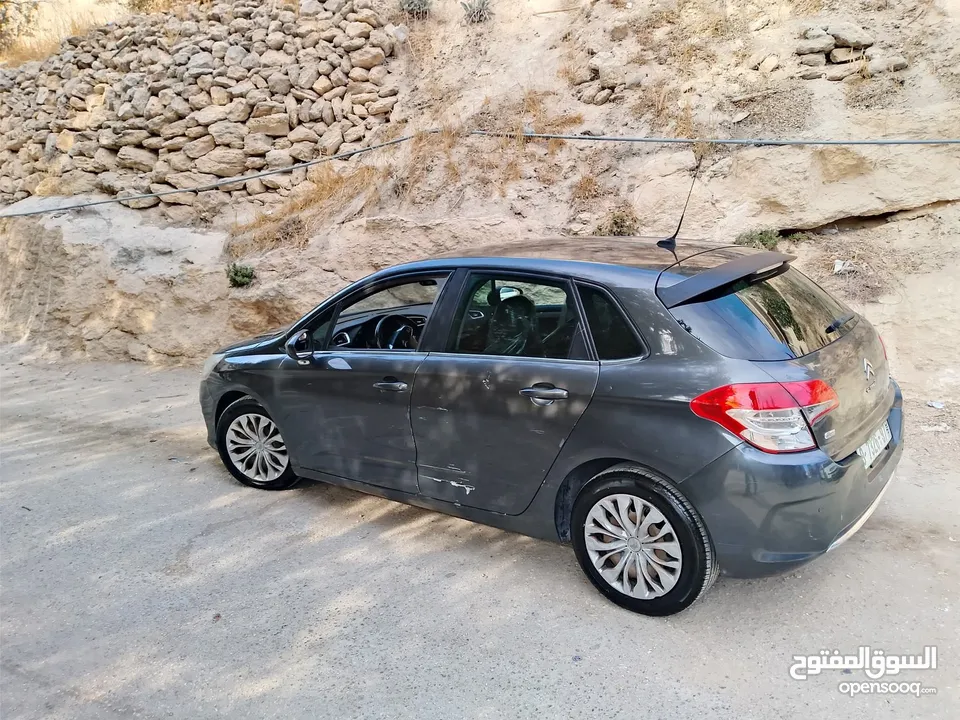 ستروين c4 ترخيص 2014 للبيع