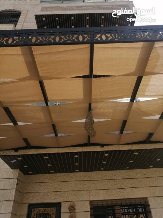 مظلات و اشرعة و برقولات